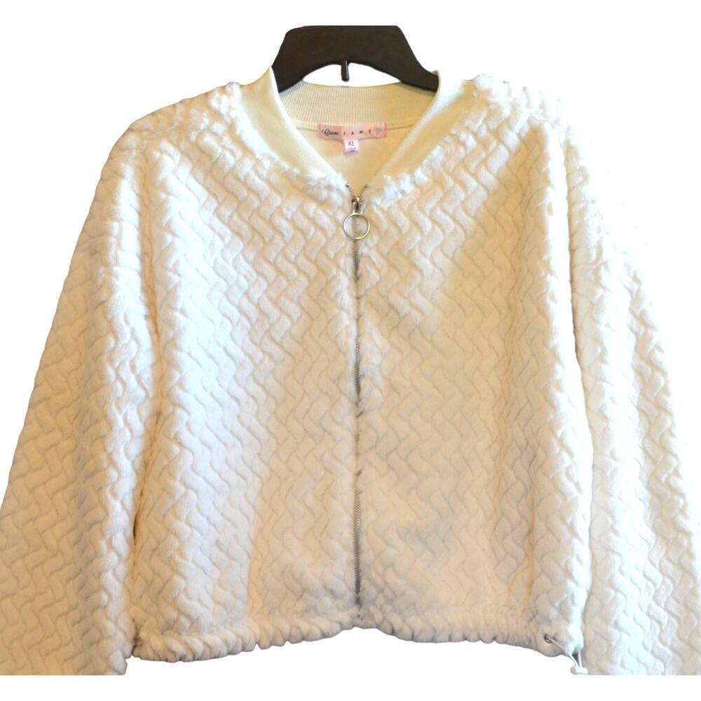 Crave Fame Juniors Ivory Zig Zag Faux Fur Embossed Bomber Jacket, Size XL